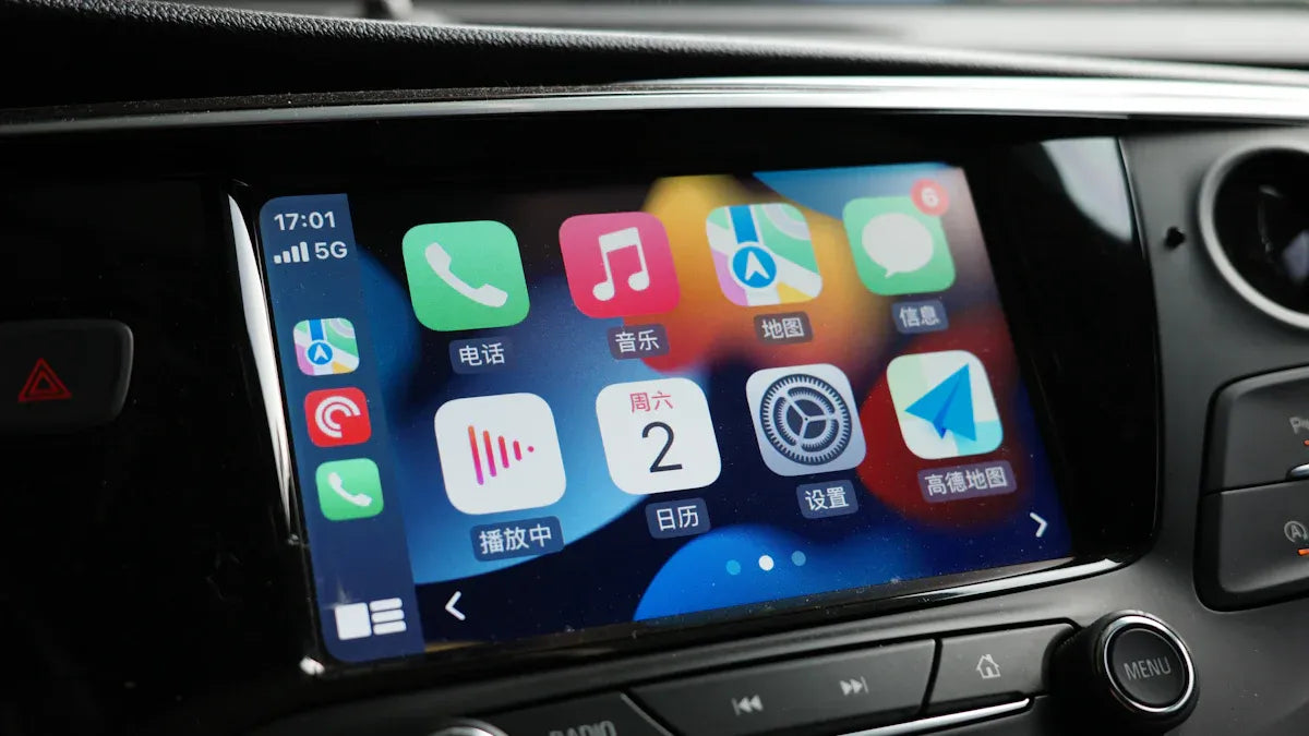 FIX iOS 26 Apple CarPlay Issues! | 16 THINGS TO TRY!