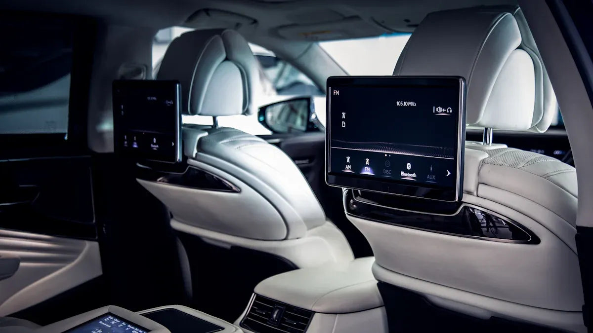 iOS 26 Apple CarPlay in Your Lexus: Tips